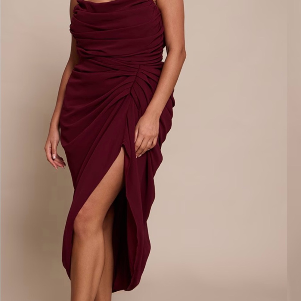 PrettyLittleThing Ruched Burgundy Midi Dress